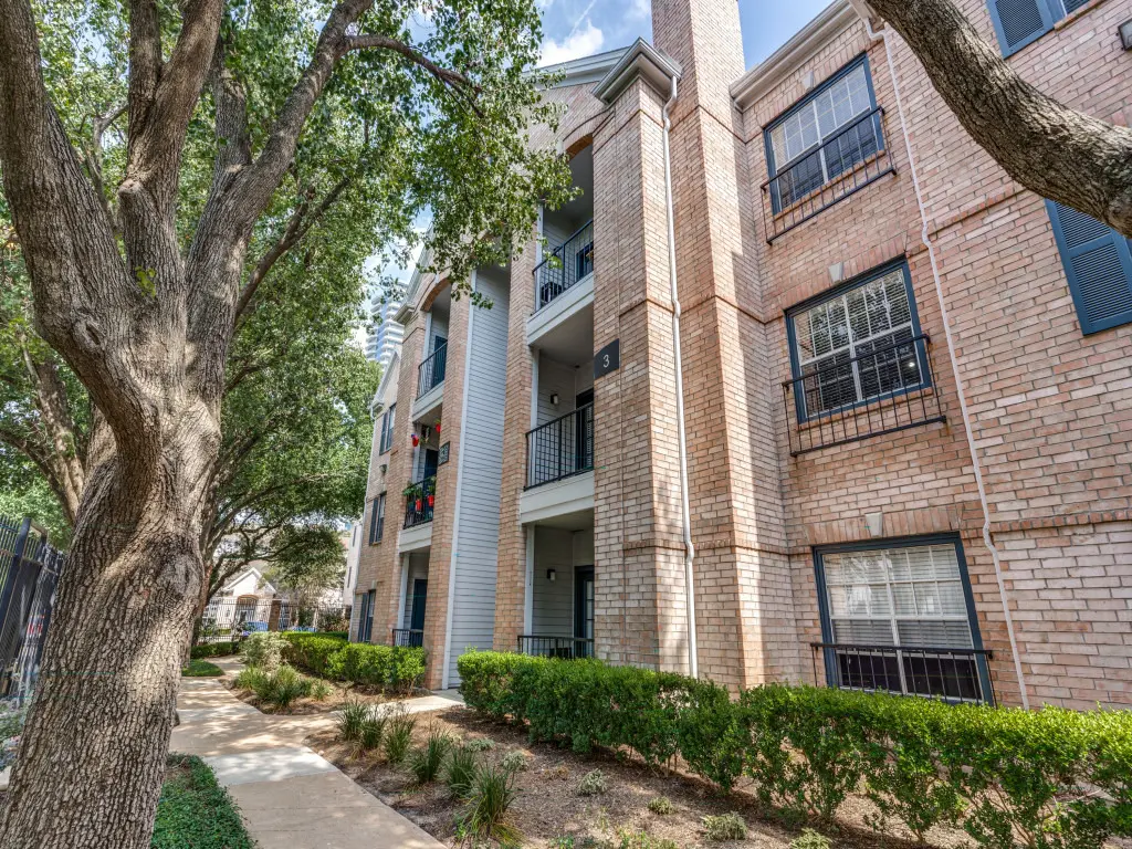 3919-essex-ln-houston-tx-77027-mls-2