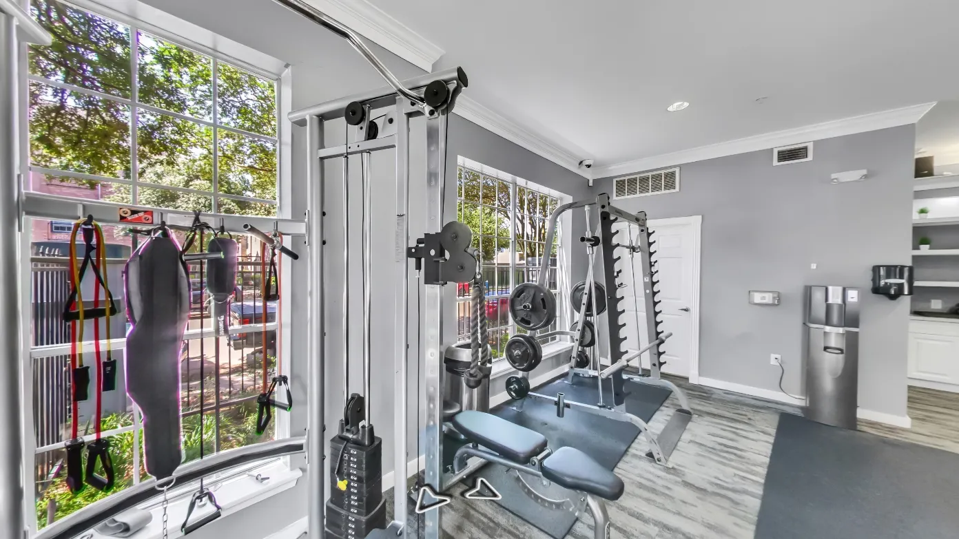 dual-level-health-club