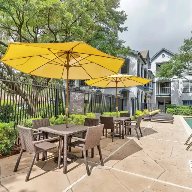 gael-and-essex-house-pool-lounge-1